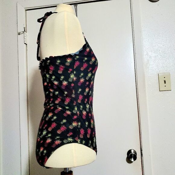YMI Multi-colored Pineapple Print One Piece Swimsuit Size Large - Picture 3 of 11
